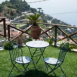 게스트하우스 Dimora La Fenice Smeraldo 3*